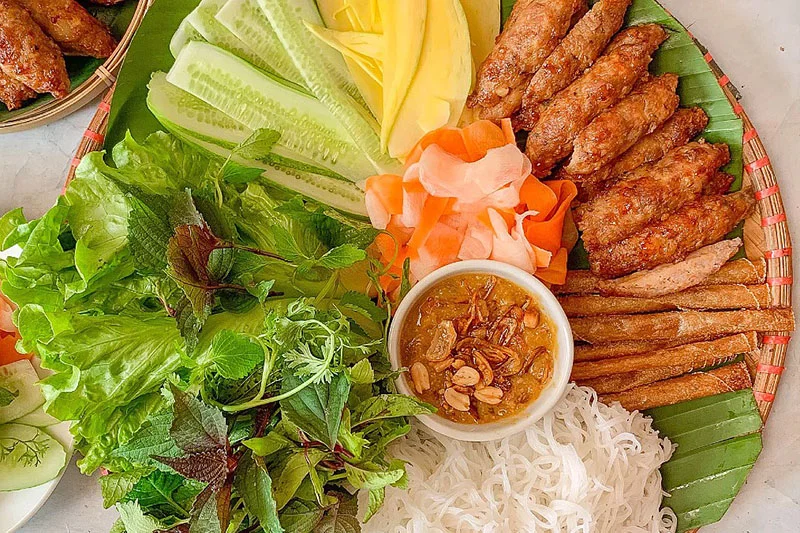 5 món cuốn thanh mát dễ ăn cho mùa hè Nem nướng