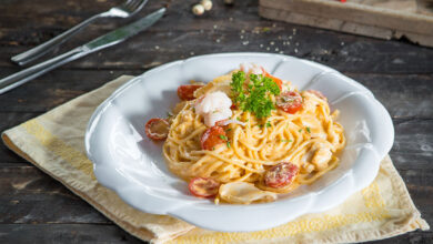 cong-thuc-mi-y-sot-kem-bao-ngon-khong-nen-bo-qua-04