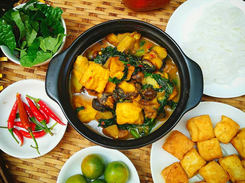 Ốc om chuối đậu – Món ăn dân dã phù hợp hầu hết khẩu vị người Việt Nam