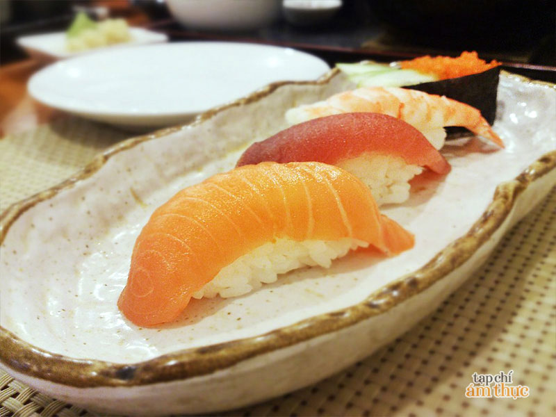 Top 5 những món sushi ngon tuyệt tại nhà hàng Toshi