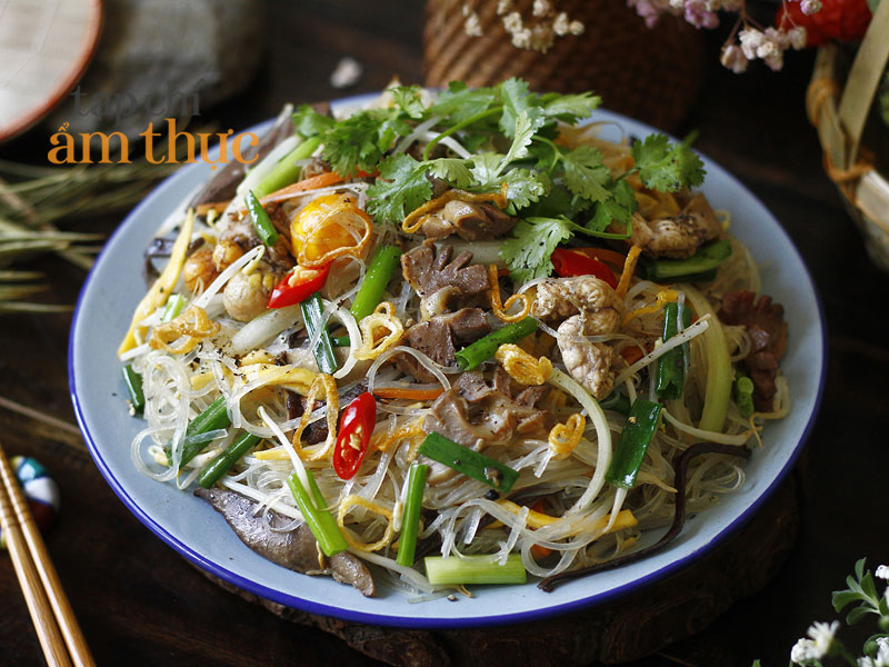 Món miến xào lòng mề gà ngon mê ly