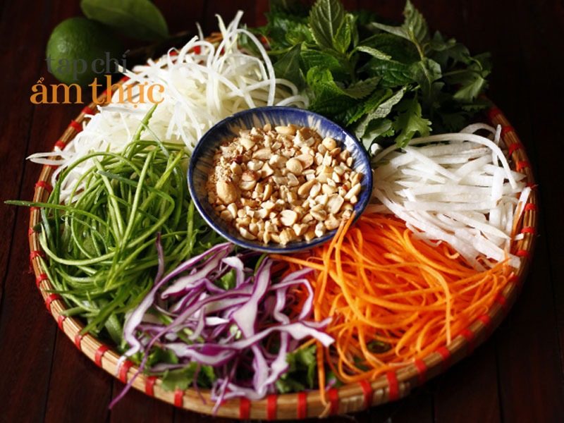 Những món nộm giải cứu ngấy mỡ ngày Tết