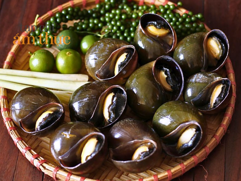 Ốc bươu nướng tiêu xanh thơm ngon, bổ dưỡng