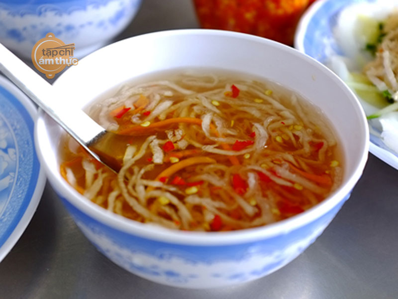 Cháo môn lươn, gỏi gà măng cụt, bánh bèo bì được vinh danh