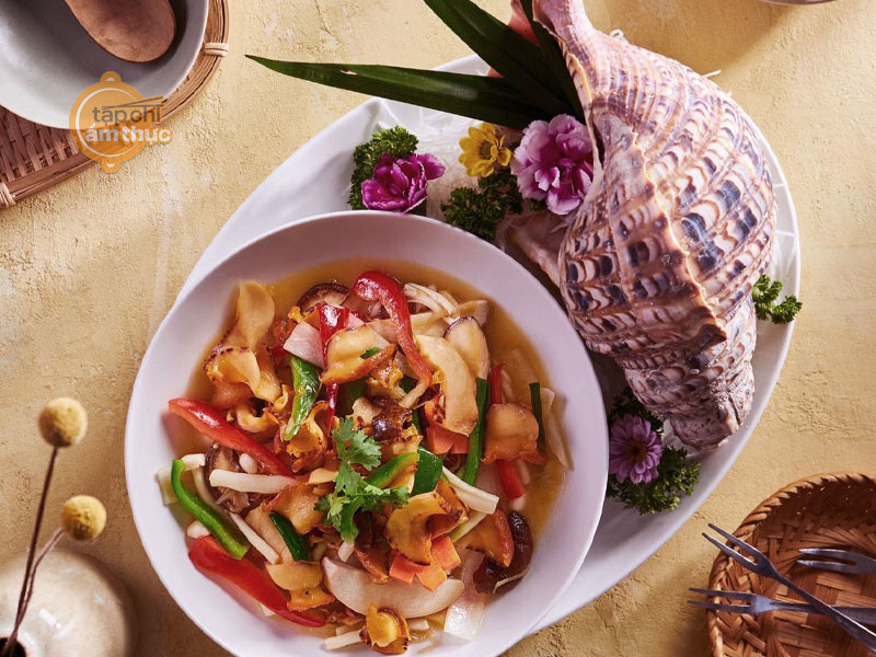 Chef Nguyễn Văn Minh và con đường nghệ thuật ẩm thực Việt Chef Nguyễn Văn Minh và con đường nghệ thuật ẩm thực Việt
