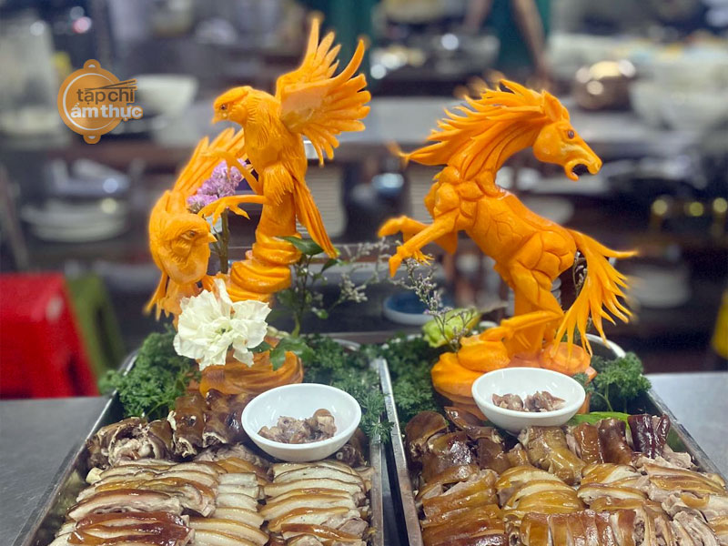 Chef Nguyễn Văn Minh và con đường nghệ thuật ẩm thực Việt Chef Nguyễn Văn Minh và con đường nghệ thuật ẩm thực Việt