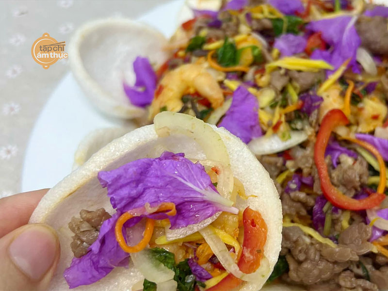 Món ăn từ hoa bằng lăng mới lạ cho ngày hè