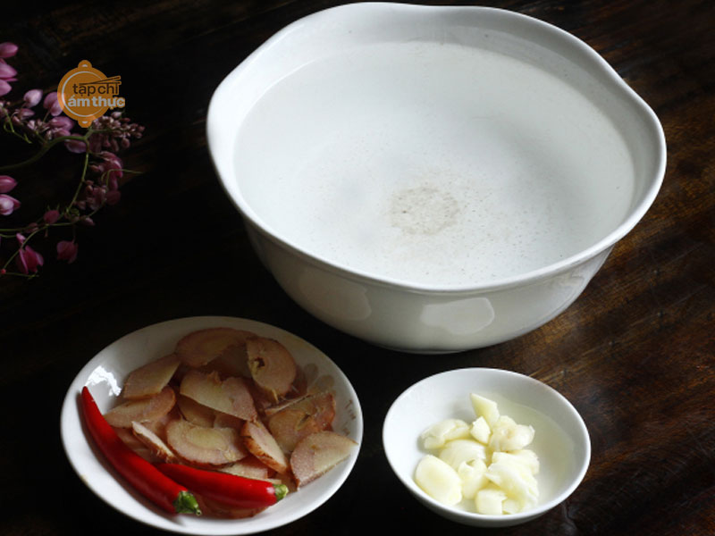 Muối cà pháo giòn ngon, không nổi váng từ đầu bếp