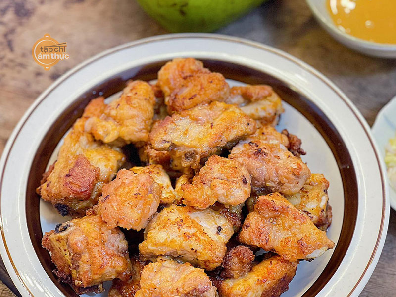 Hương vị hấp dẫn của sườn rim nước dừa