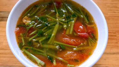 Món canh chua tôm rau muống mới lạ Món canh chua tôm rau muống mới lạ