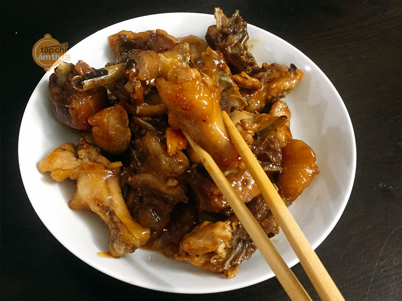 Món gà xào chua ngọt - Một lựa chọn hấp dẫn cho bữa cơm Món gà xào chua ngọt - một lựa chọn hấp dẫn cho bữa cơm