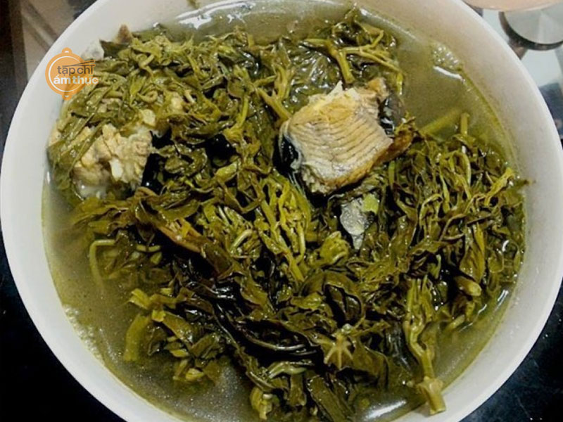 Rau sắn muối chua món ăn mộc mạc dân dã