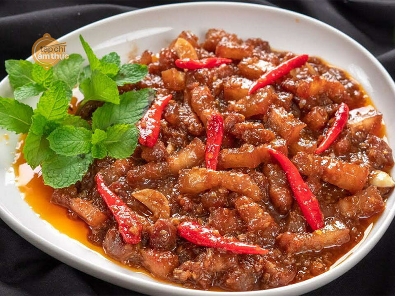 Top 5 Món Ăn Ngày Mưa Bão: Hương Vị Đặc Biệt cho Gia Đình