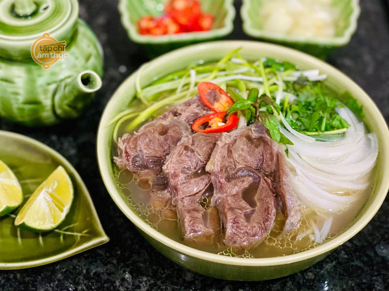 Hành trình khám phá ẩm thực Việt Nam