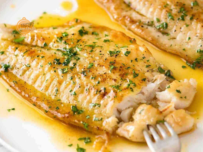 Cá áp chảo sốt chanh dây hấp dẫn và giàu dinh dưỡng