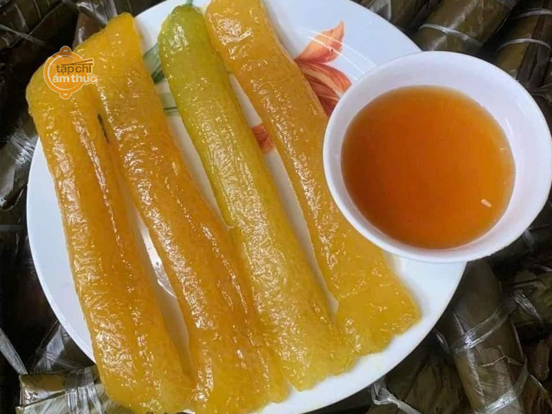 Làm bánh tro ngày Tết ở thôn Gáo Làm bánh tro ngày Tết ở thôn Gáo