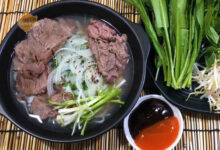 Phở bò Việt Nam lọt top 10 món nước ngon nhất thế giới